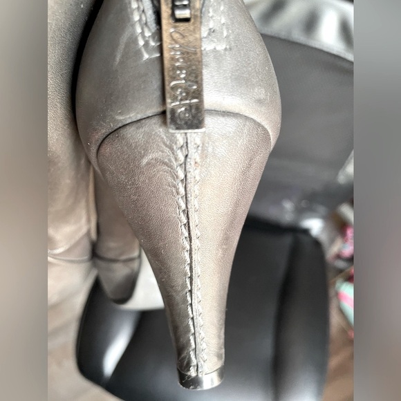 Handcrafted build in platform size 39 European leather grey shoes - Picture 2 of 8